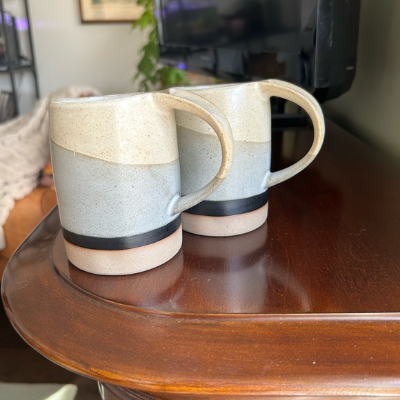 Handmade Ceramic Mugs - Neutral Two-Tone - Picture 3 of 6